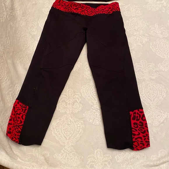 Fits big - Picture 7 of 10